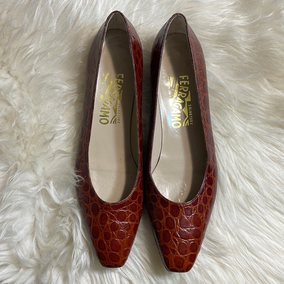 Crocodile Ferragamo shoes - Picture 1 of 4